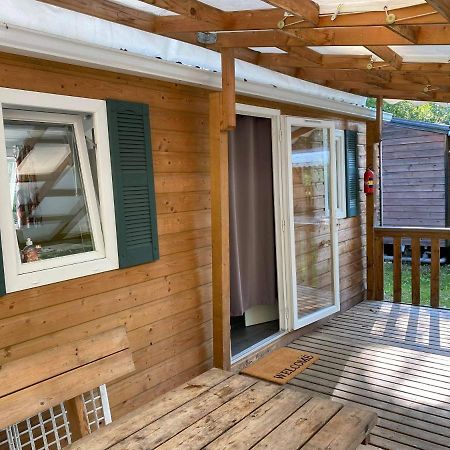 Mobil-Home Agreable Au Pieds Du Lac De Passy Passy  Luaran gambar