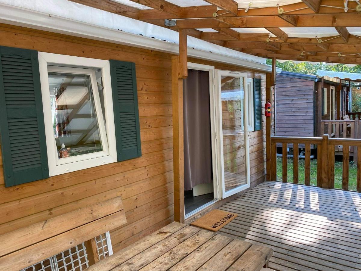 Mobil-Home Agreable Au Pieds Du Lac De Passy Passy  Luaran gambar